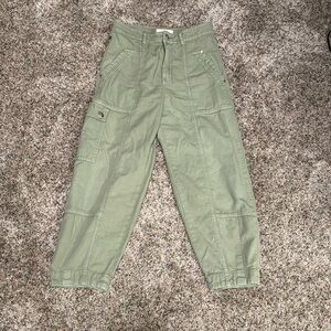 Barrel pants high rise olive color